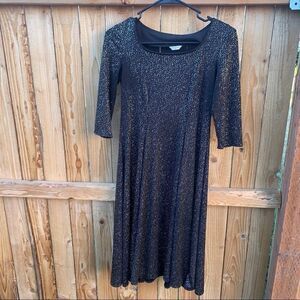 Formal Fashion Inc dress mid sleeve pull over sparkle ties in back size 00